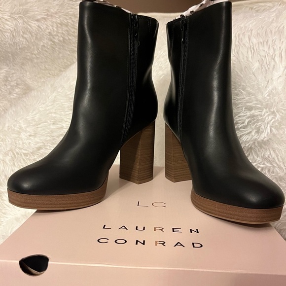 NWT Lauren Conrad Halima Stacked Heel Boots - Picture 5 of 9